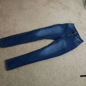 Fashion nova BOB jean size 7/8